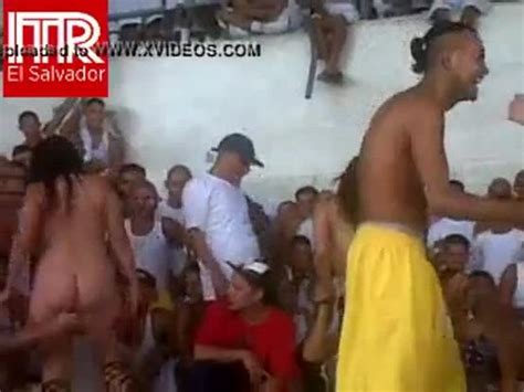 Mujeres Desnudas En Fiesta Porno En Carcel De El Salvador