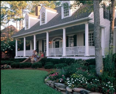 49 Landscape Ideas Farmhouse Southern Living