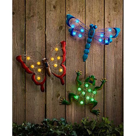 Solar Lighted Garden Metal Wall Art Sculpture Plaque Decoration Frog