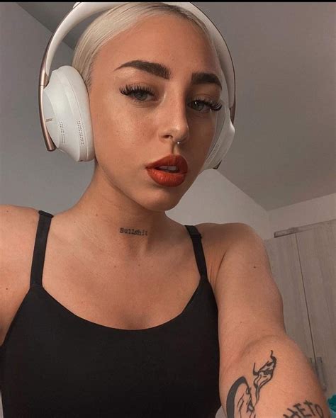 Ruby Tattoo Typo Logo Design Freestyle Rap Selfie Ideas Instagram Amy Winehouse Kini