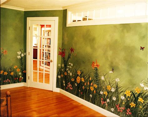 Painted Flowers On Wall By Rachel Nacer Wall Painting Flowers Tulip
