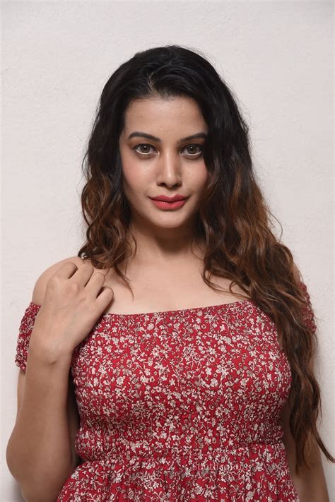 diksha panth hot stills at maayamaal pre release event