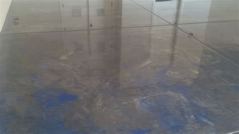 Trying to piece together a metallic epoxy system for your garage floor or other interior concrete surface can be a bit like piecing together each and every part to make a car. Pearl Essence Metallic Epoxy Floor Coating Quicksilver ...