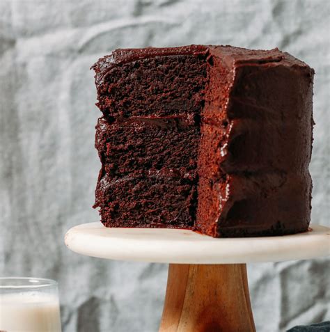 1-Bowl Vegan Gluten-Free Chocolate Cake | Minimalist Baker Recipes