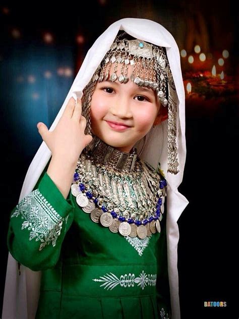 Hazara Girls In Hazaragi Culture Dress
