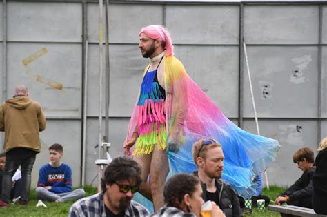 Photos Which Perfectly Sum Up A Brilliant Friday At Leeds Festival