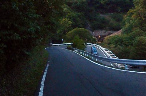 7 Scenic Roads Too Terrifying To Drive Smartertravel