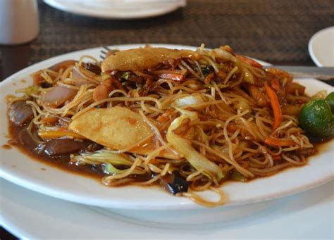 Top 10 Filipino Food And Eating In The Philippines