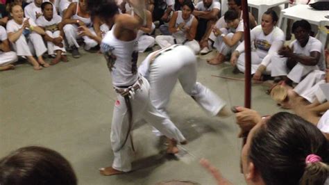 Capoeira Tem A Ver Com Macumba