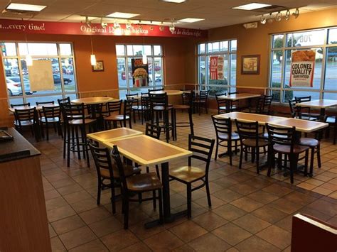Perkins restaurant grand forks, nd. KFC, Grand Forks - Restaurant Reviews, Phone Number ...