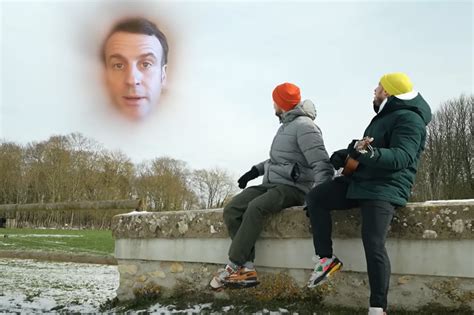 Une vidéo décalée qui a fait polémique sur les réseaux sociaux et a été critiquée par les médias. Emmanuel Macron défie Mcfly et Carlito sur YouTube : et si 2022 se jouait déjà