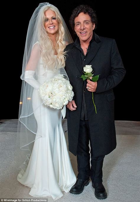 Michaele Salahi And Journey Guitarist Neal Schon Get Married In Extravagant Wedding Daily Mail