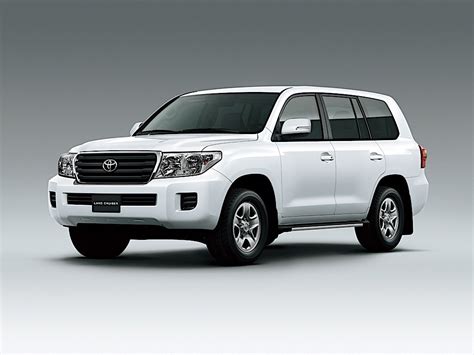The toyota land cruiser (japanese: TOYOTA Land Cruiser 200 / V8 specs & photos - 2011, 2012 ...