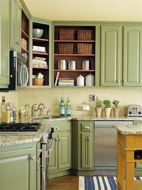 Does it feel like you should be wearing bell bottoms and a butterfly collar when you're reaching for a plate? 23 Best Kitchen Cabinets Painting Color Ideas and Designs ...