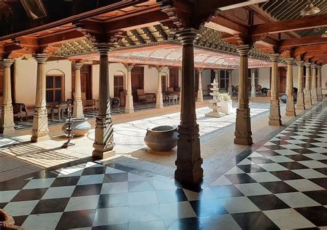 Courtyards Meaning History Evolution Of Courtyards In Indian Houses Iiad