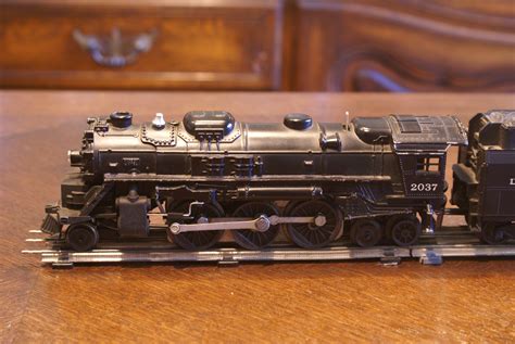 Vintage Lionel Model Train O27 Scale Black Steam Engine And Tender