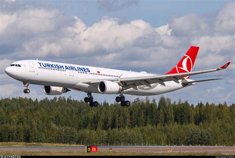 Tc Joh Airbus A330 303 Turkish Airlines Mikkohe Jetphotos