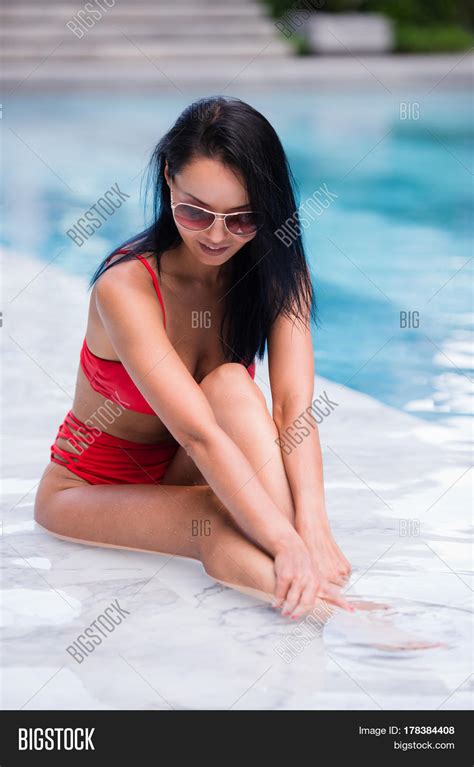 Elegant Sexy Woman Red Image And Photo Free Trial Bigstock