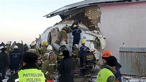 12 Killed Dozens Hurt After Jetliner Crashes In