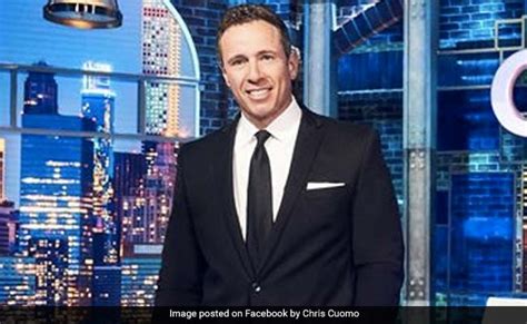 Journalist Chris Cuomo Caught Naked In Background Of Wife S Instagram Video