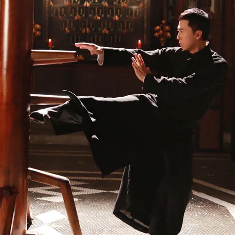 Netflix and third parties use cookies and similar technologies on this website to collect information about your browsing activities which we use to analyse your use of the website, to personalise our services and to customise our online advertisements. U.S. Trailer For IP MAN 3 Starring DONNIE YEN. UPDATE ...