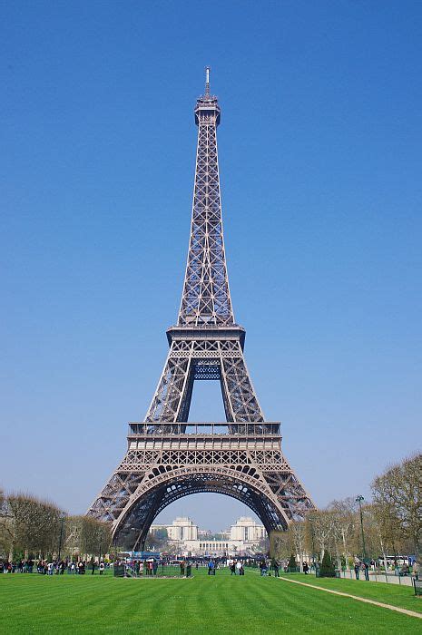 世界遺産 エッフェル塔（パリのセーヌ河岸） 行き方、見学のしかた 文化遺産見学案内所