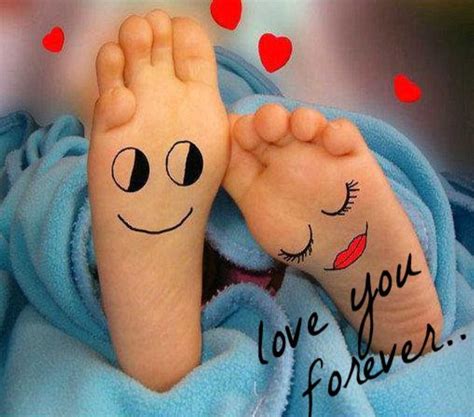 1jab main tumhaari ankhon me dekhati hun, mujhe mera pyaar nazar aata hun. love quotes in hindi. Love you forever! | Cute love wallpapers, Love you images, Love wallpaper download