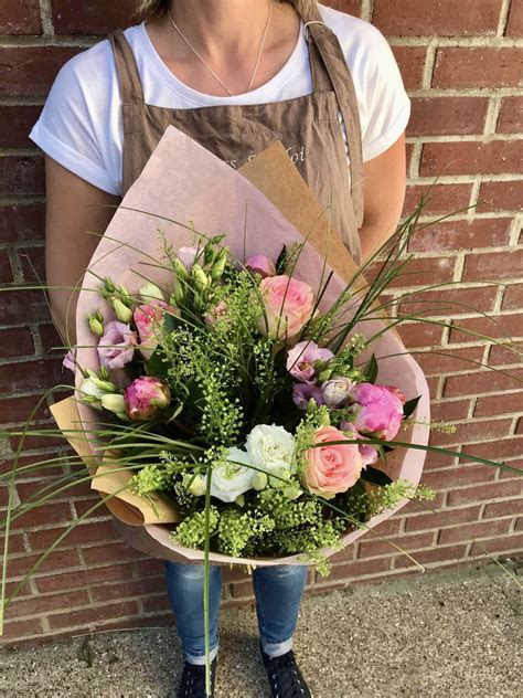 bouquet du fleuriste spécial fête des mères fleurs et moi