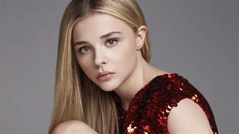 Twitter Blocks The Profile Of Chlo Grace Moretz The Actress Replies On Instagram