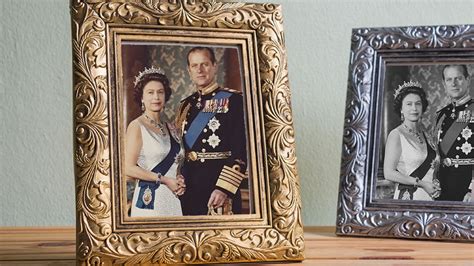 Reina Isabel Ii Y Felipe De Edimburgo La Lista De Regalos De Su Boda
