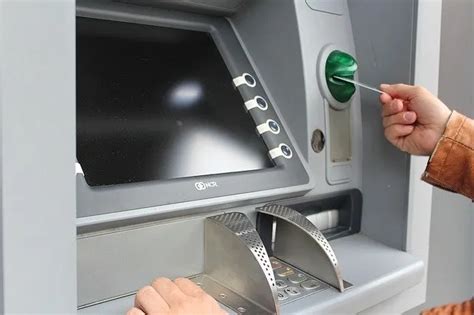 Atm Full Form Definition How It Works Parts Types And Advantage