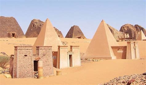 Meroe Pyramids In Sudan The Ancient Connection