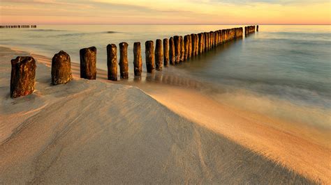 Sandy Beach At Dawn Leba Baltic Sea Poland Windows Spotlight Images