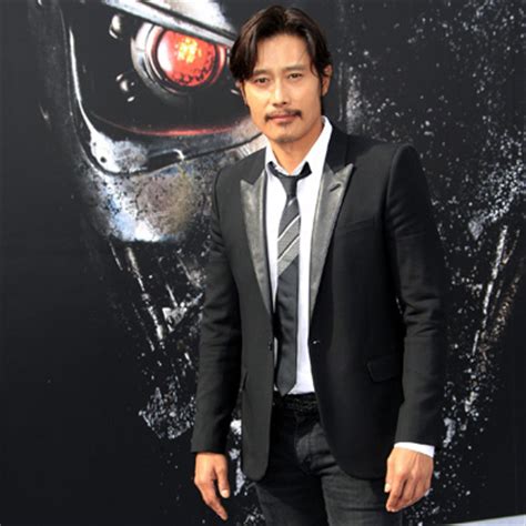 ပရိတ်သတ်ရင်းနှီးပြီးသား lee byung hun,train to busan ထဲကလူသန်ကြီး ma dong seok,along with the god ထဲက ha jung woo,the king ထဲက terminator genisys (2015) အားလံုးေစာင္႔ေမွ်ာ္ေနတဲ႔ terminator genisys ကိုတင္ဆက္ေပးလိုက္ပါတယ္. Lee Byung-hun attends LA 'Terminator Genisys' premiere - The Korea Times