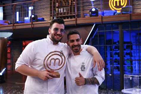 Η τελευταία φάση των ημιτελικών του masterchef, η οποία θα κρίνει ποιοι θα είναι οι δυο μεγάλοι φιναλίστ του φετινού masterchef Greek MasterChef winner gifts half of prize money to ...