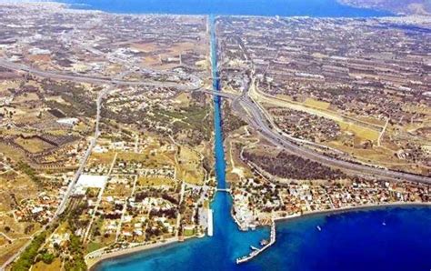 Canal Corintos Pasar De Las Islas Jónicas A Las Cícladas Por Corintos