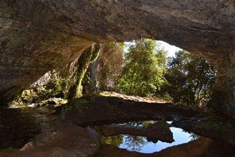 Emozionante Escursione Alla Scoperta Di Grotta All Onda In Versilia