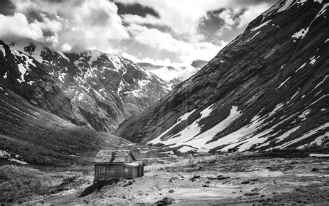 Wooden Shack Norway Landscape Monochrome Mountains Hd Wallpaper