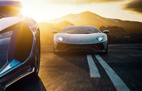 Η Lamborghini φιλοδοξεί να κρατήσει τους κινητήρες εσωτερικής καύσης