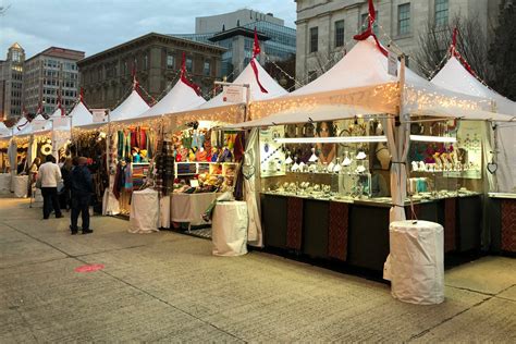 Downtown Holiday Market Brings Seasons Greetings To Quiet Dc Wtop News