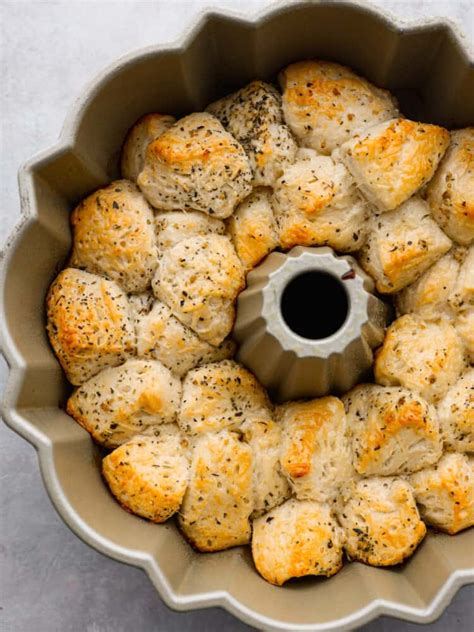 Garlic Parmesan Pull Apart Bread Recipe The Recipe Critic