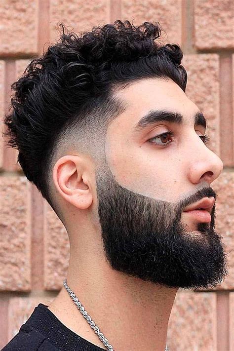 55 Sexiest Short Curly Hairstyles For Men In 2021
