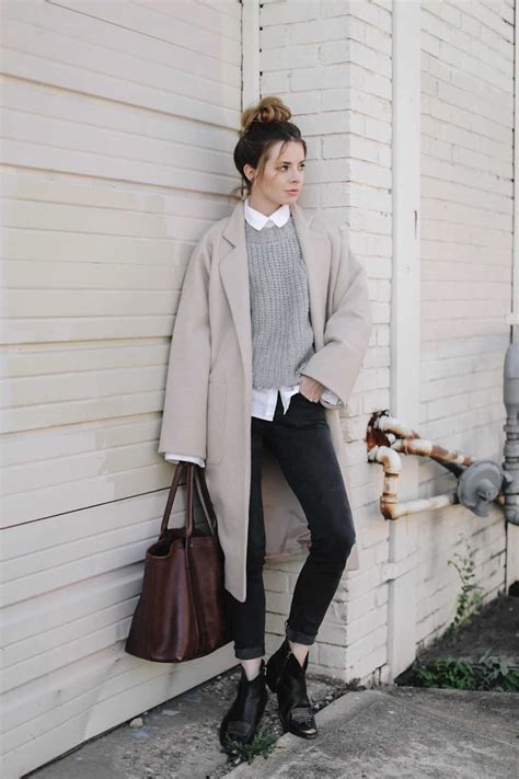 15 Fall Outfit Ideas For All Of The Seasons Festivities
