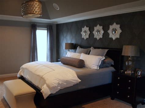 For a classic look, go with a gray and white bedroom; Glam Gray Sparkle Master Bedroom