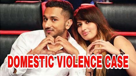 Yo Yo Honey Singhs Wife Alleges Domestic Violence Files Case Galli2delhi