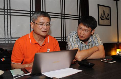 Bà nguyễn thị thu hiền, ông đinh đắc vĩnh và ông đỗ thanh. CEO Bùi Quang Ngọc tiên phong Nam tiến làm sư phụ