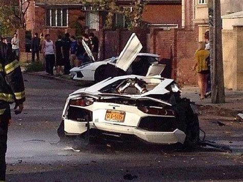 Update Horror Crash Lamborghini Aventador Wird In Zwei Teile