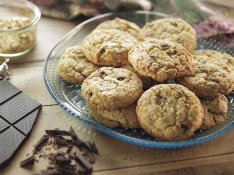 Well either way, i'm not sure that is what i would call it, but i do understand her reasoning for the name, because it is very addicting! Venita's Chocolate Chip Cookies Recipe | Trisha Yearwood | Food Network