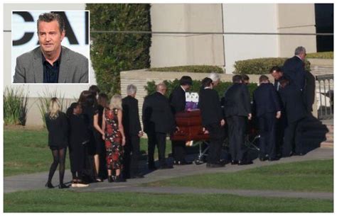 Matthew Perry Laid To Rest At Funeral Attended By Friends Cast Perez