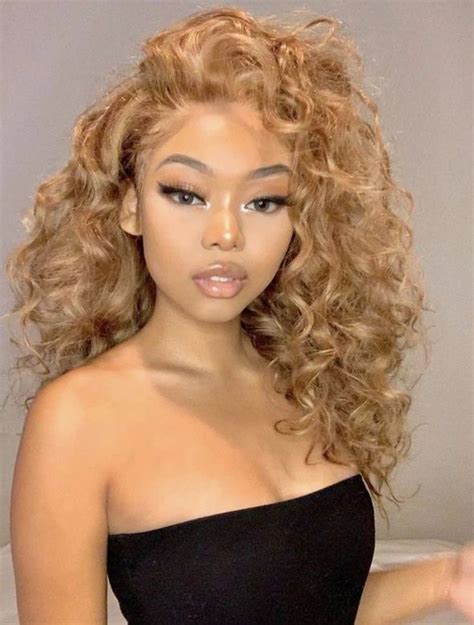 Blonde Wigs Lace Frontal Hair Curly Hair Blond Wcwigs In 2020 Real
